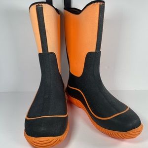 The Original Muck Boot Company Kids Size 7 Orange/Black Muck Boots